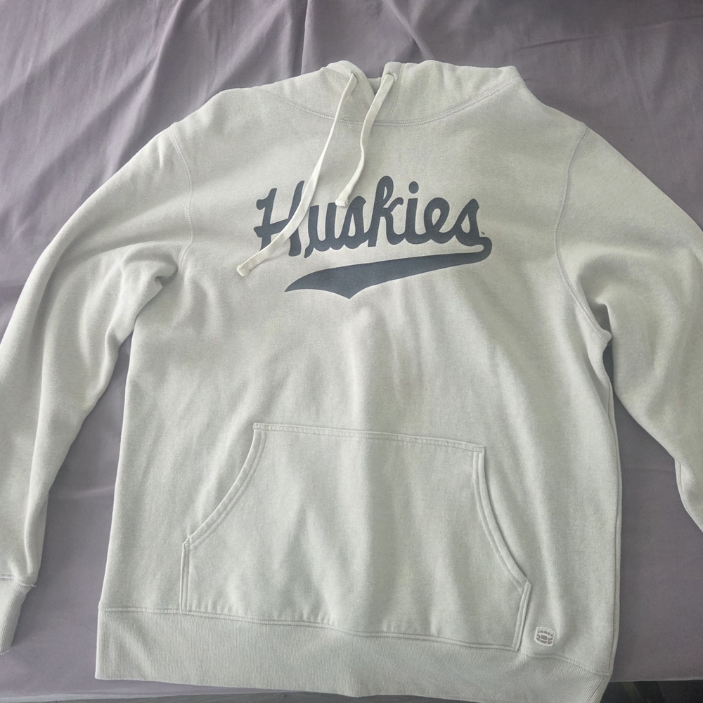 Men's Large Beige Homefield University of Connecticut Huskies Hoodie